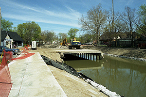 The canal deck being removed in 1999